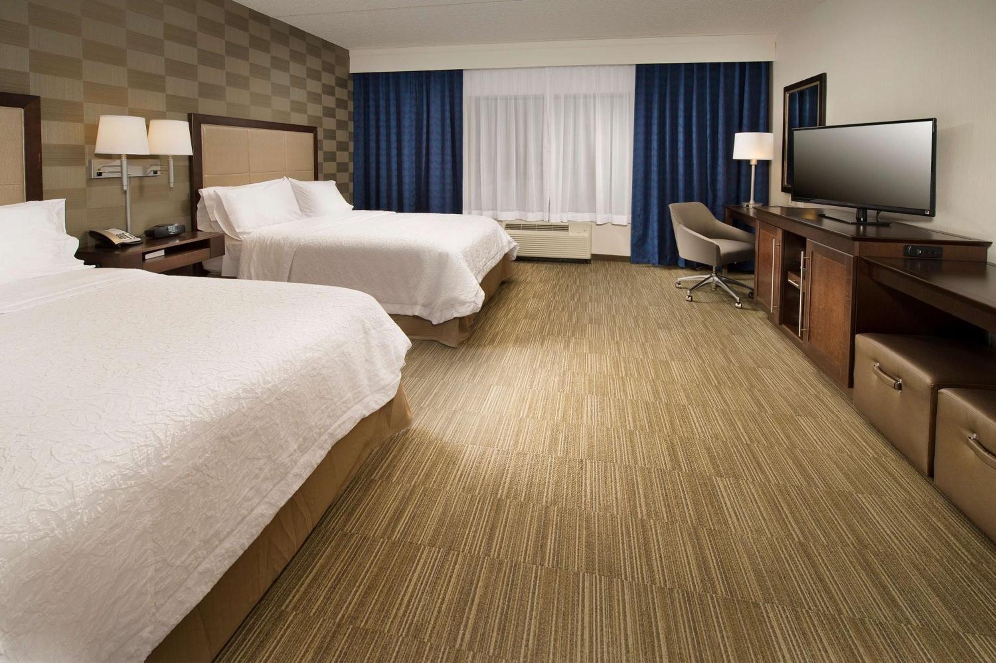 Hampton Inn & Suites Baltimore/Woodlawn Dış mekan fotoğraf