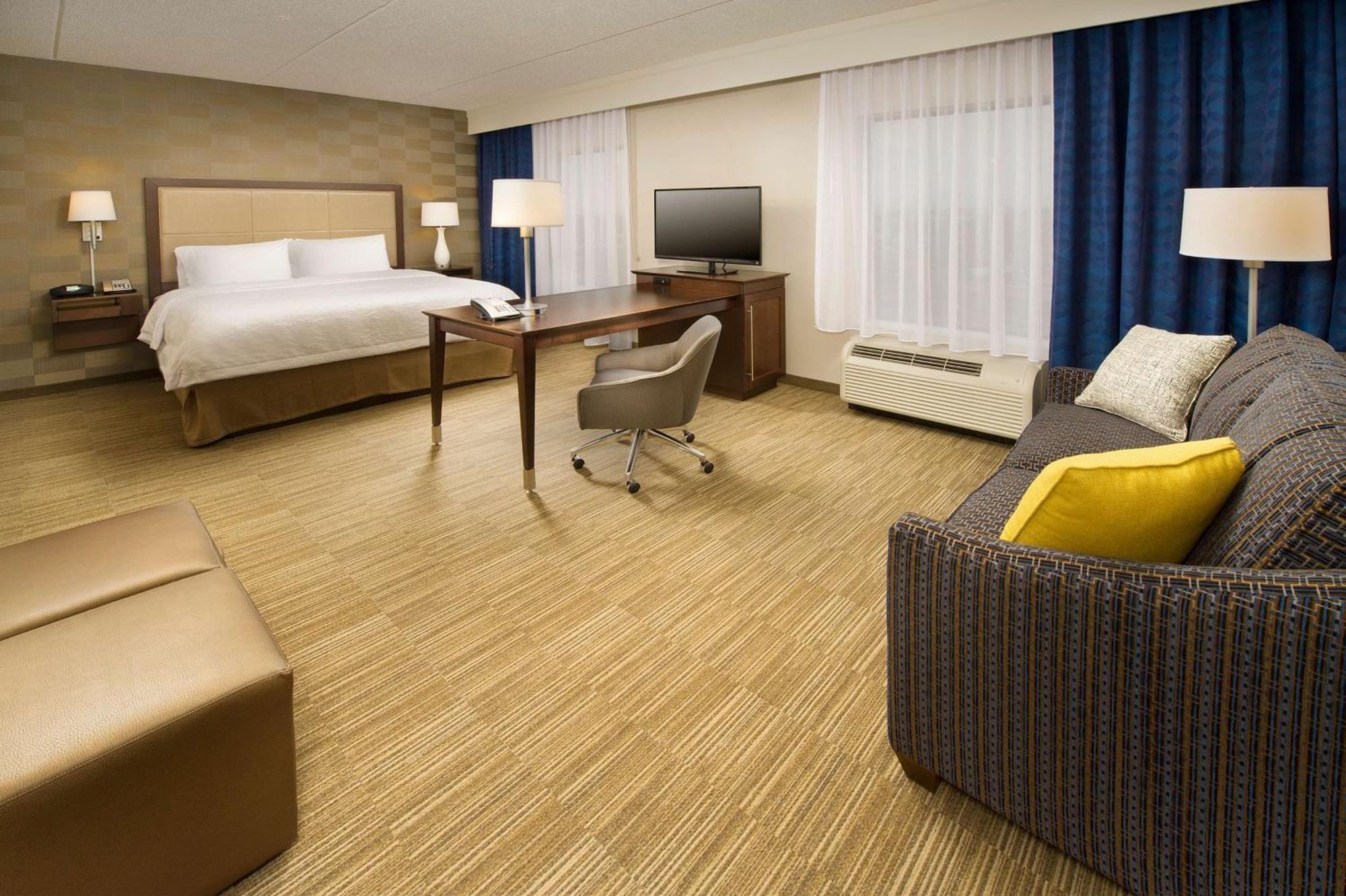Hampton Inn & Suites Baltimore/Woodlawn Dış mekan fotoğraf